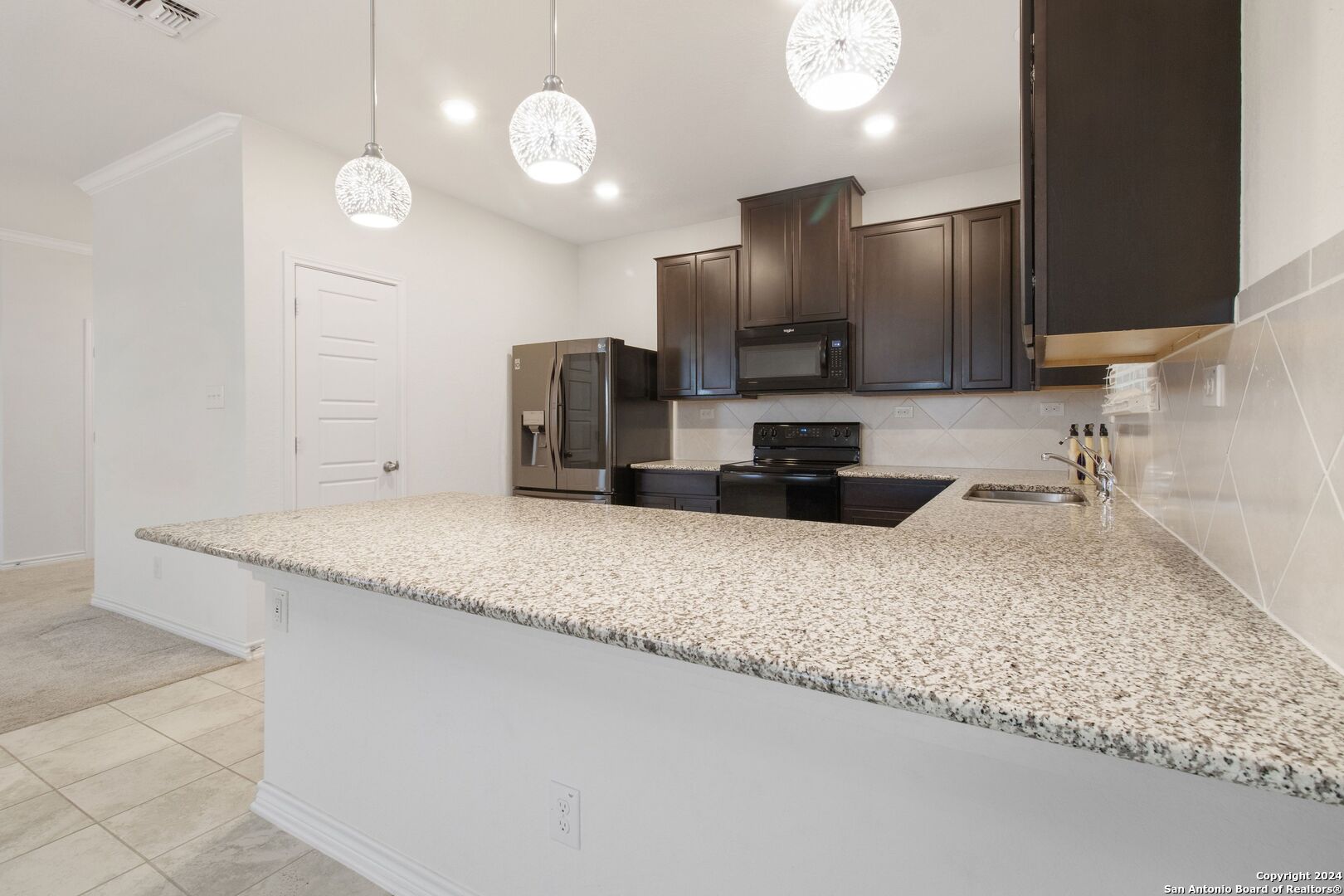 2634 Lake Horizon San Antonio TX 78244