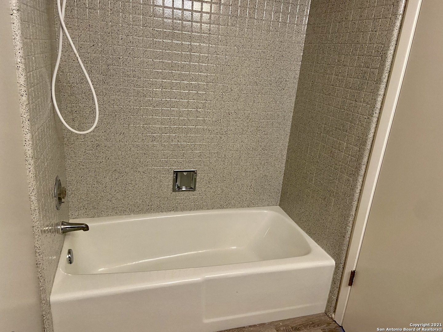 5063 Galahad Drive San Antonio TX 78218