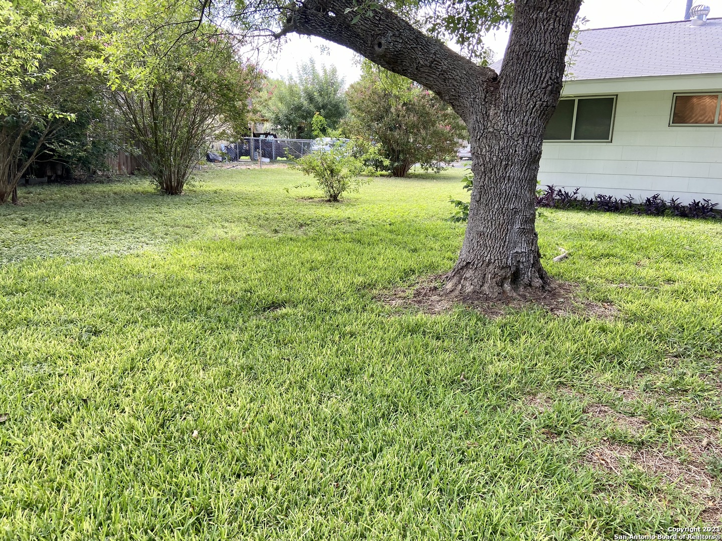 5063 Galahad Drive San Antonio TX 78218