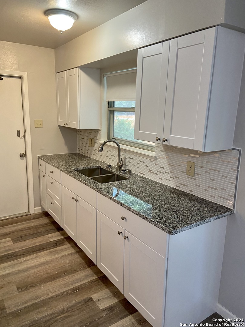 5063 Galahad Drive San Antonio TX 78218