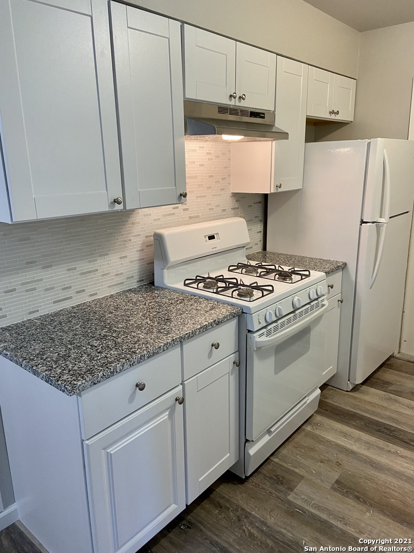 5063 Galahad Drive San Antonio TX 78218