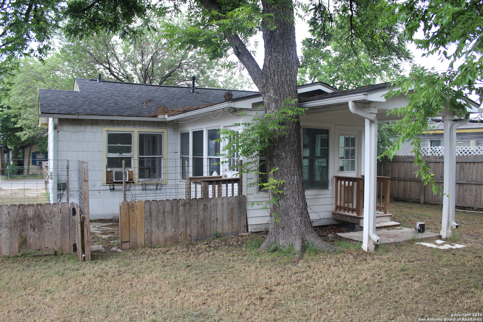 507 Gardina Street San Antonio TX 78201