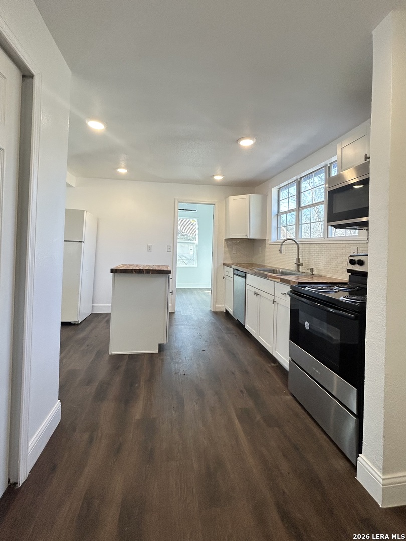715 W Gerald San Antonio TX 78221