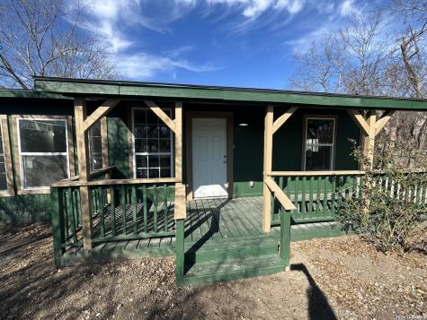 715 W Gerald San Antonio TX 78221