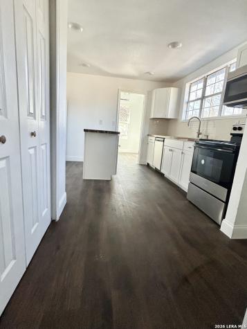 715 W Gerald San Antonio TX 78221