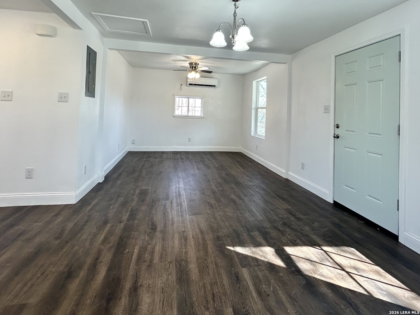 715 W Gerald San Antonio TX 78221