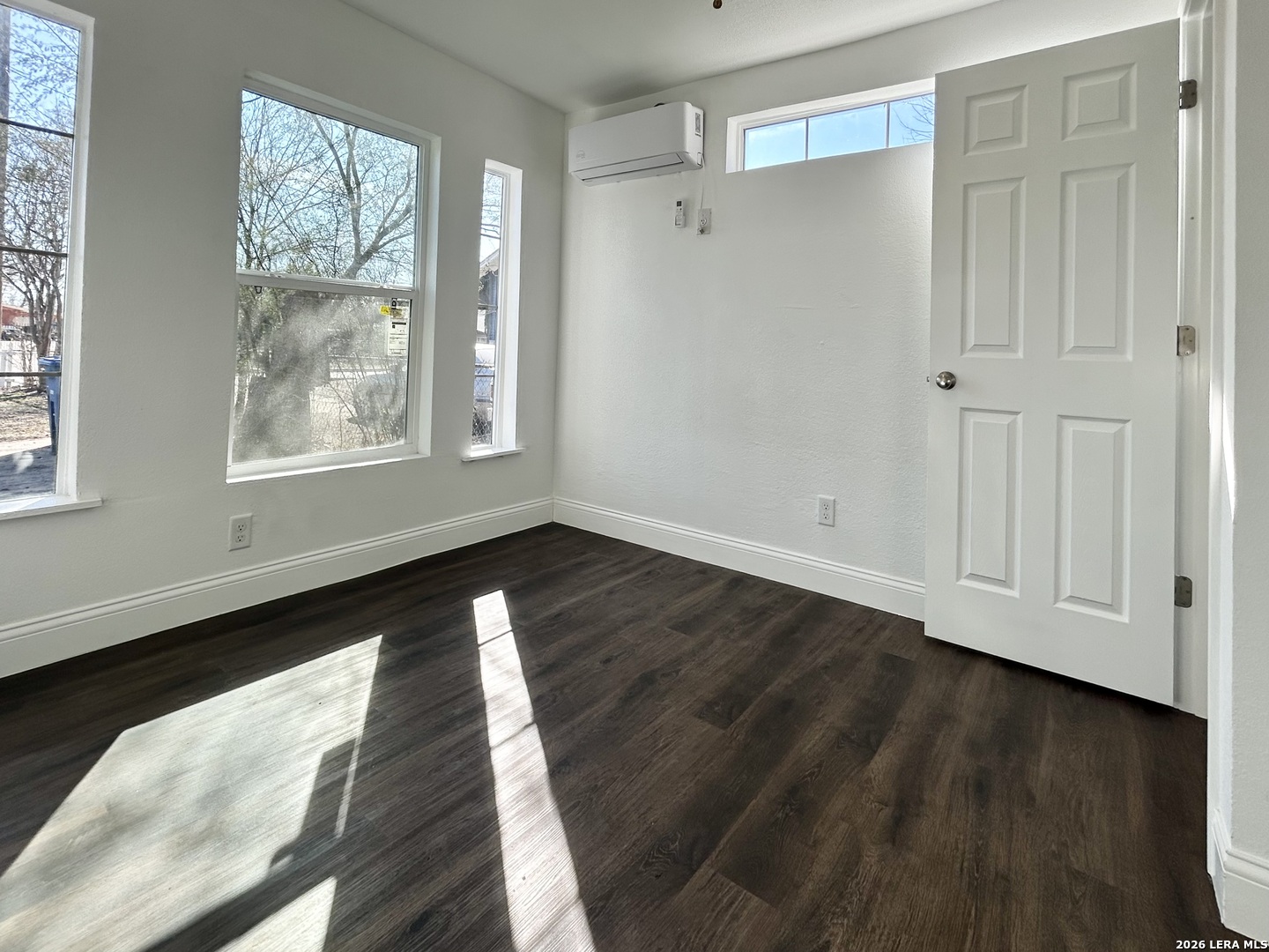 715 W Gerald San Antonio TX 78221