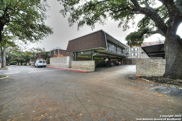 1045 Shook Avenue San Antonio TX 78212