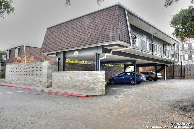 1045 Shook Avenue San Antonio TX 78212