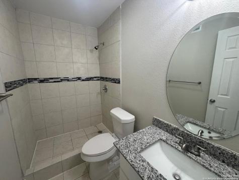 1303 Philadelphia Street Laredo TX 78041