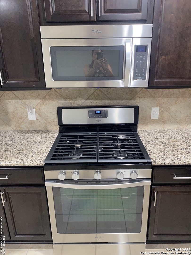 12815 Sand Holly San Antonio TX 78253