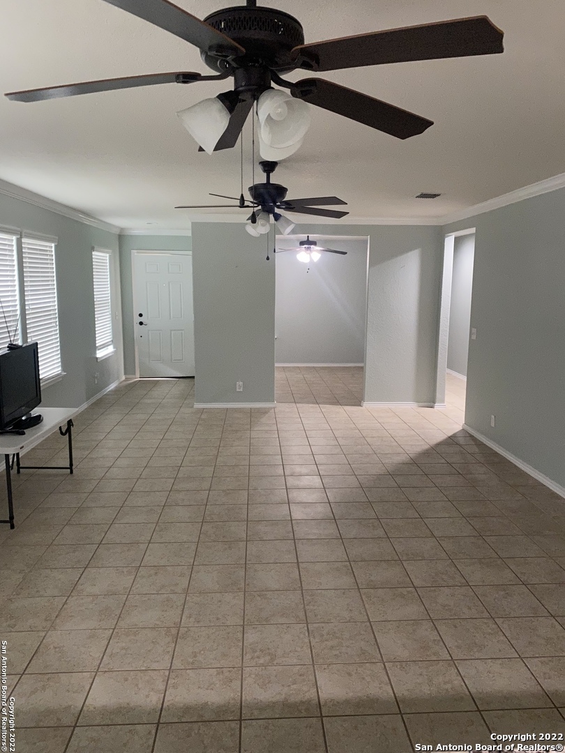 12815 Sand Holly San Antonio TX 78253
