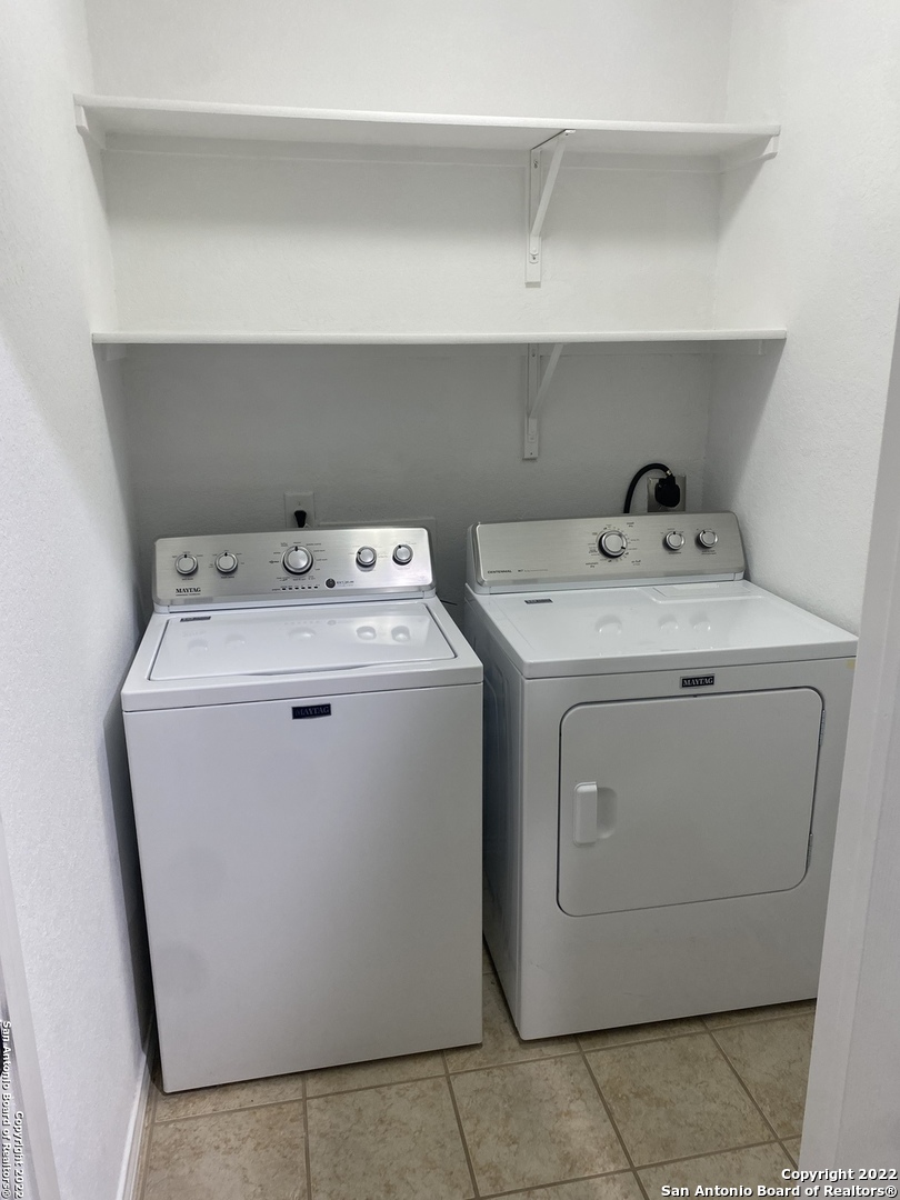 12815 Sand Holly San Antonio TX 78253