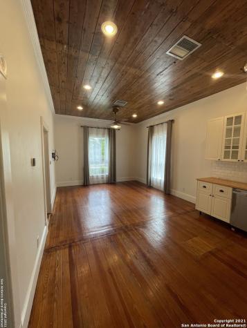 218 Vance Street San Antonio TX 78210
