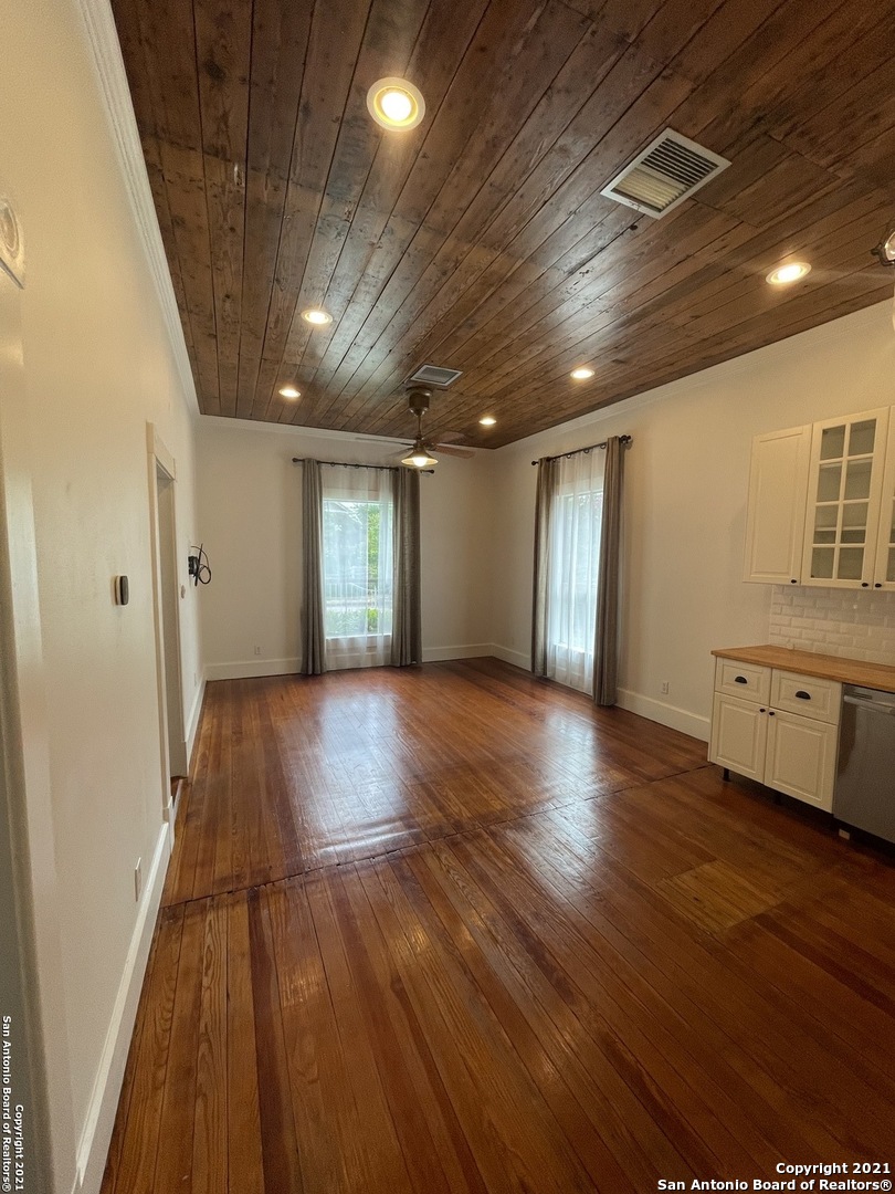218 Vance Street San Antonio TX 78210
