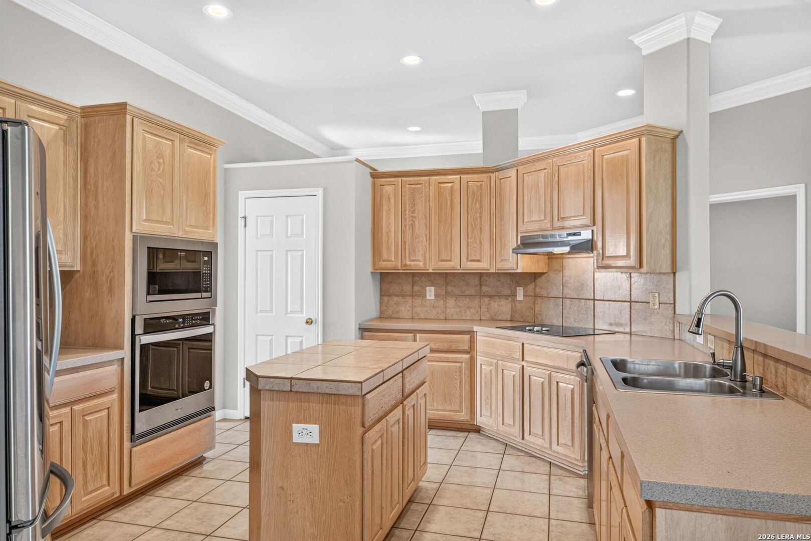 48 Silverhorn Drive San Antonio TX 78216