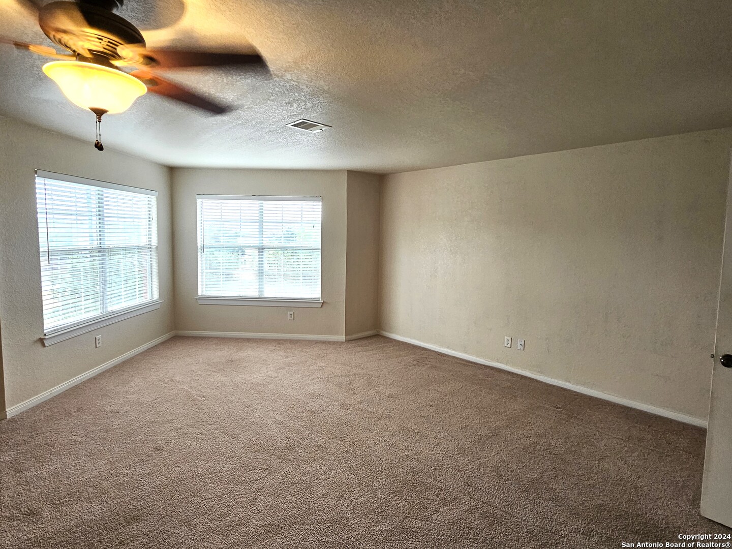 208 Springtree Cove Cibolo TX 78108