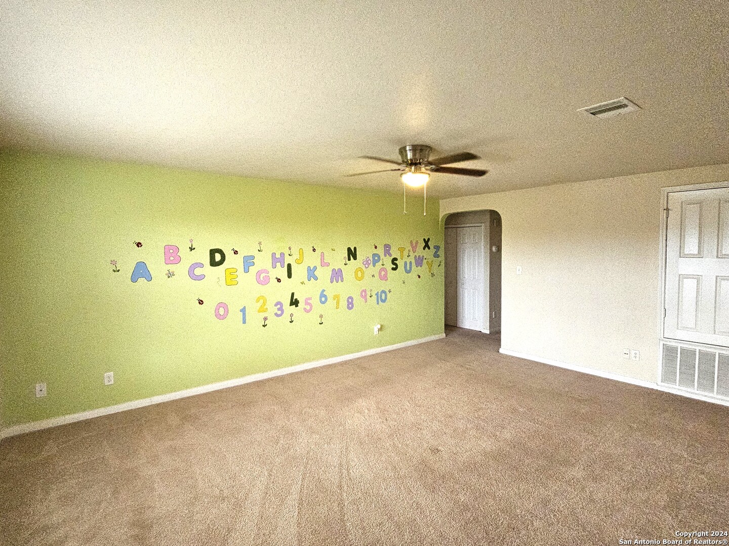 208 Springtree Cove Cibolo TX 78108