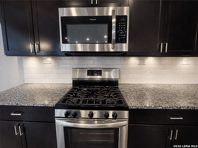 740 Fort Leonard San Antonio TX 78245