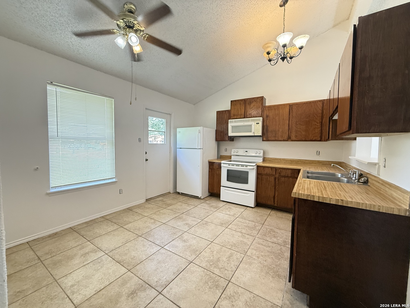 10807 Gaylord San Antonio TX 78224