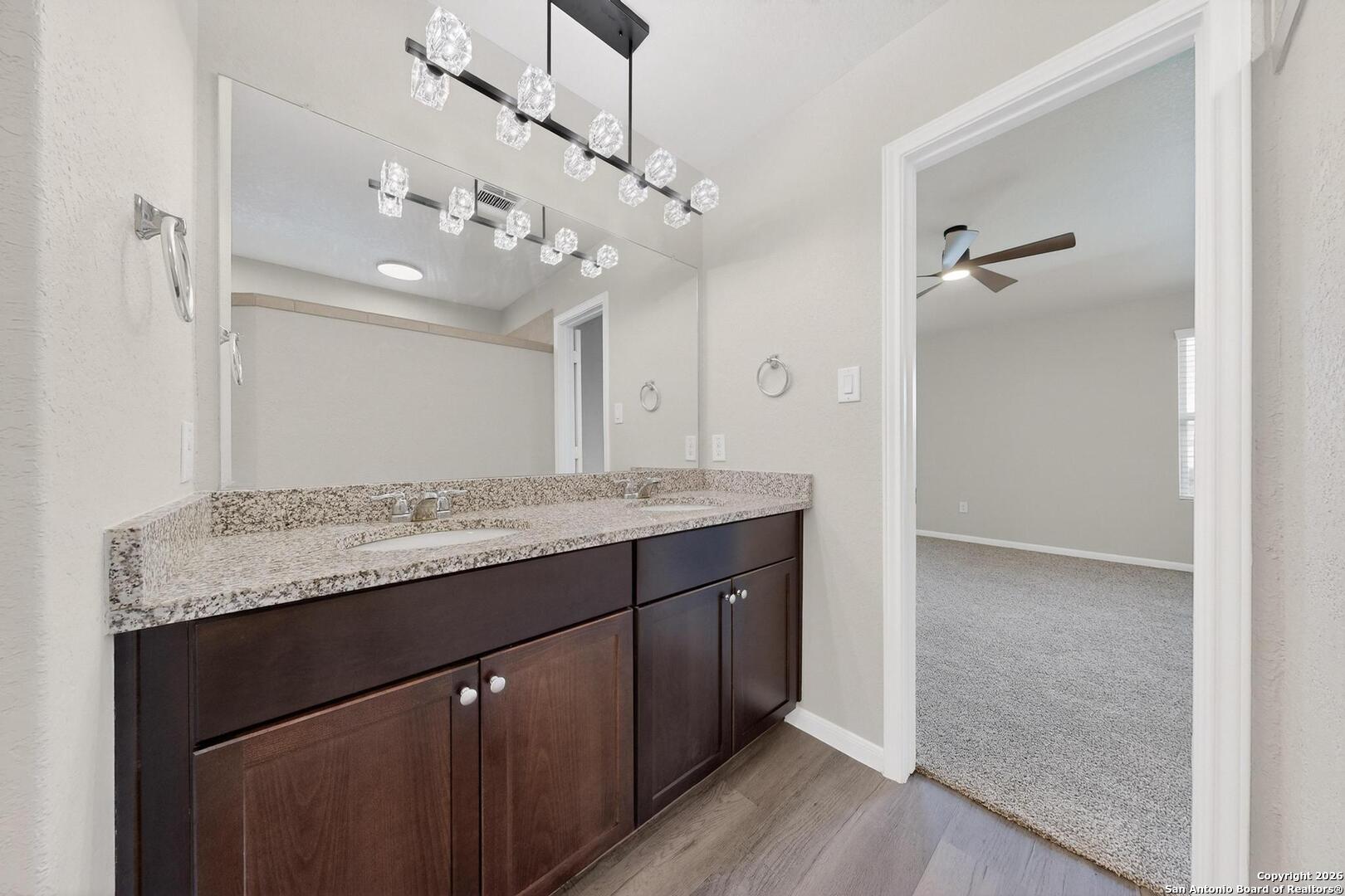 6806 Bale Ridge San Antonio TX 78252