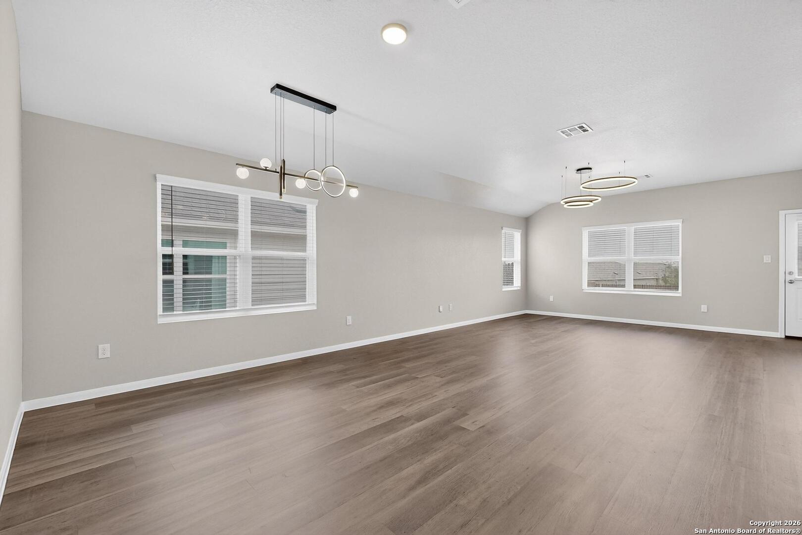 6806 Bale Ridge San Antonio TX 78252