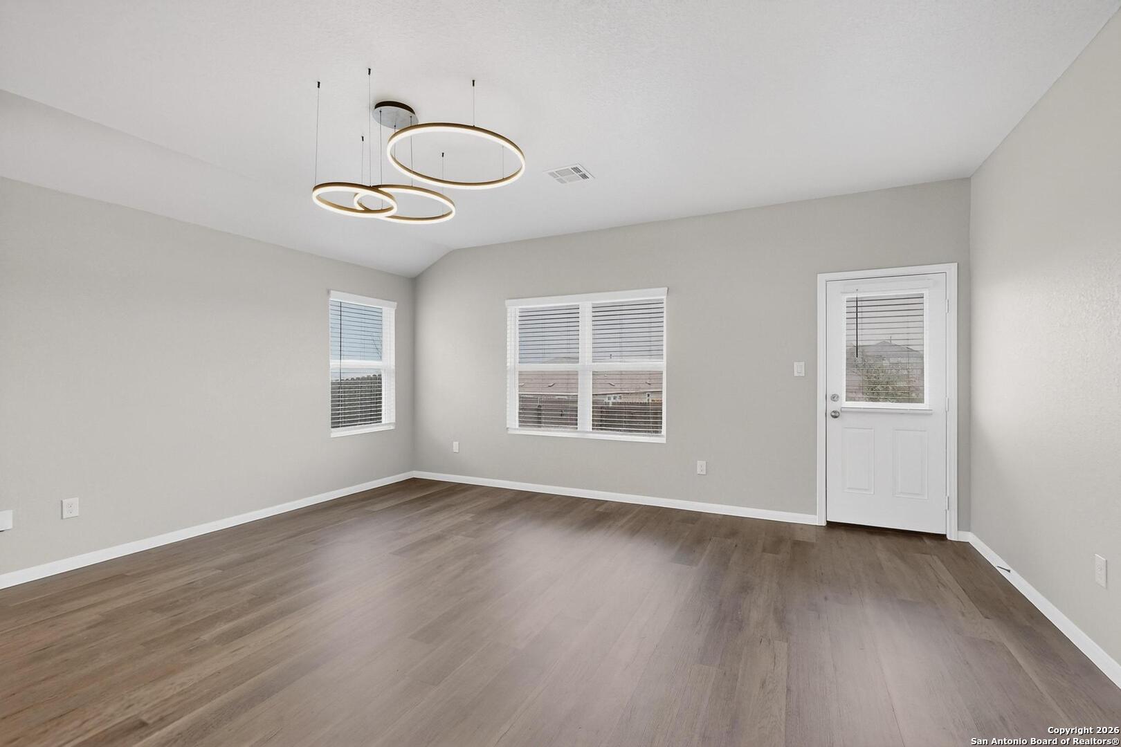 6806 Bale Ridge San Antonio TX 78252