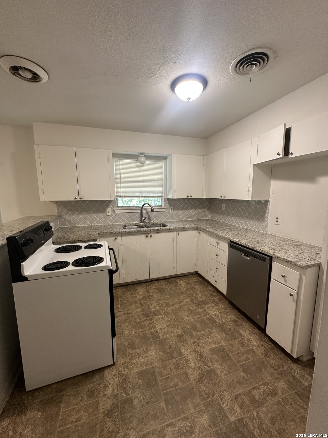 410 Hialeah Avenue San Antonio TX 78218