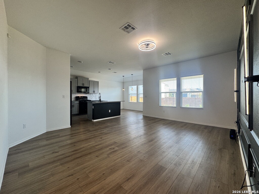 370 Carmello Kyle TX 78640