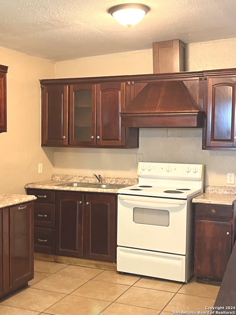 315 Jesse Avenue San Antonio TX 78237