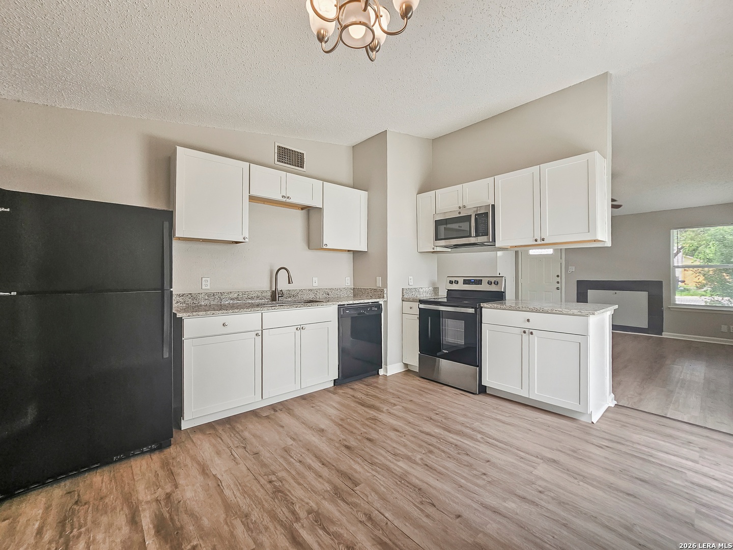4066 Sunrise Pass San Antonio TX 78244