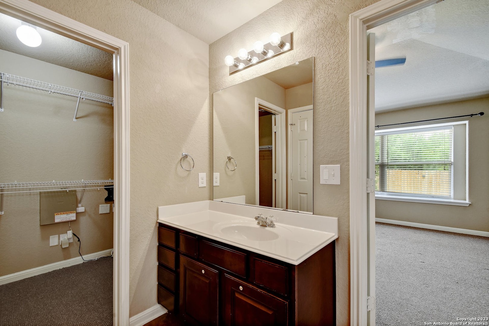 13307 Biltmore Lakes Live Oak TX 78233