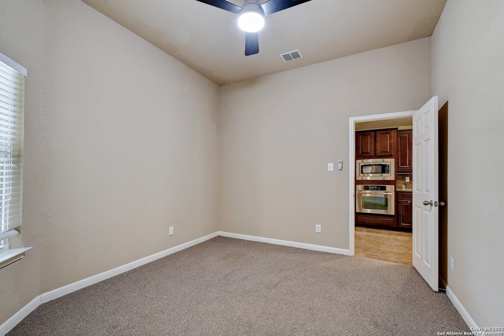 13307 Biltmore Lakes Live Oak TX 78233