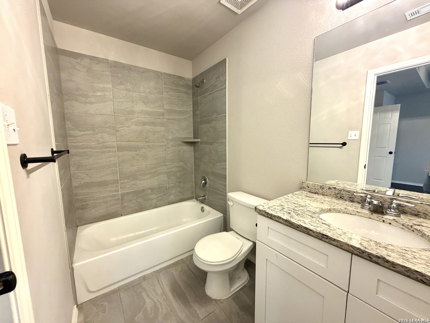 4138 Swans Landing San Antonio TX 78217
