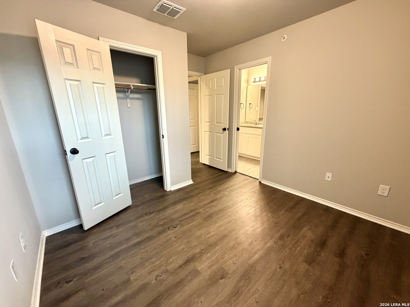 4138 Swans Landing San Antonio TX 78217