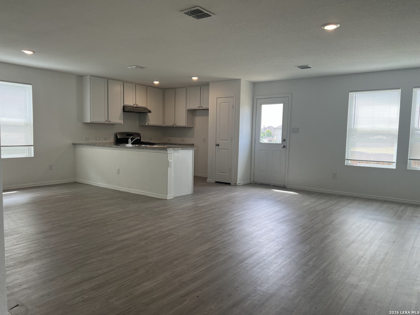 6606 Willow Landing Converse TX 78109