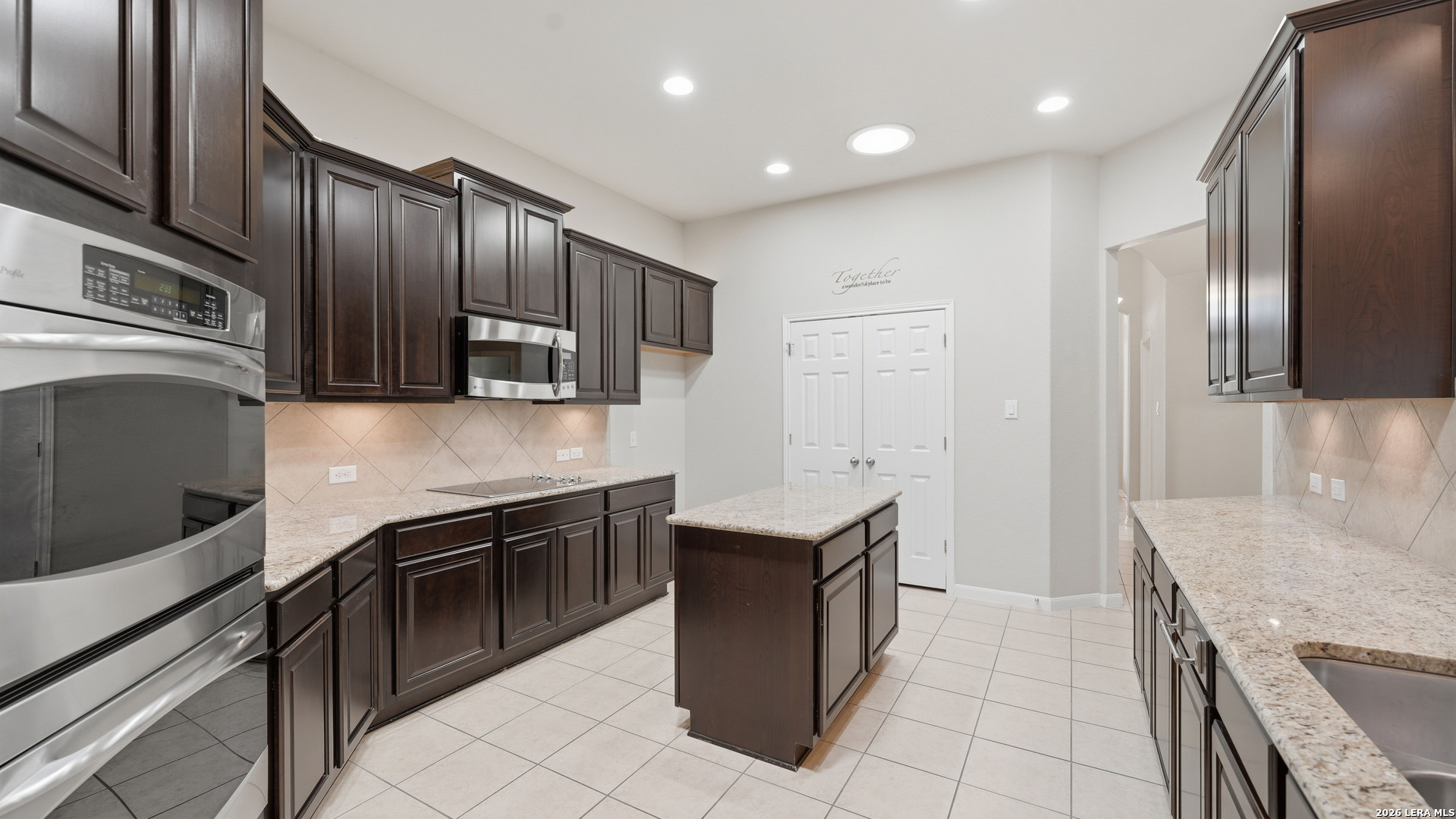 842 Santa Cruz New Braunfels TX 78132