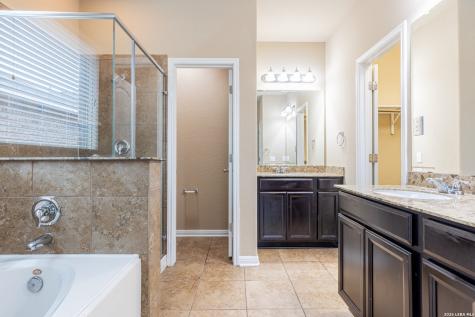 12427 Law Creek San Antonio TX 78254