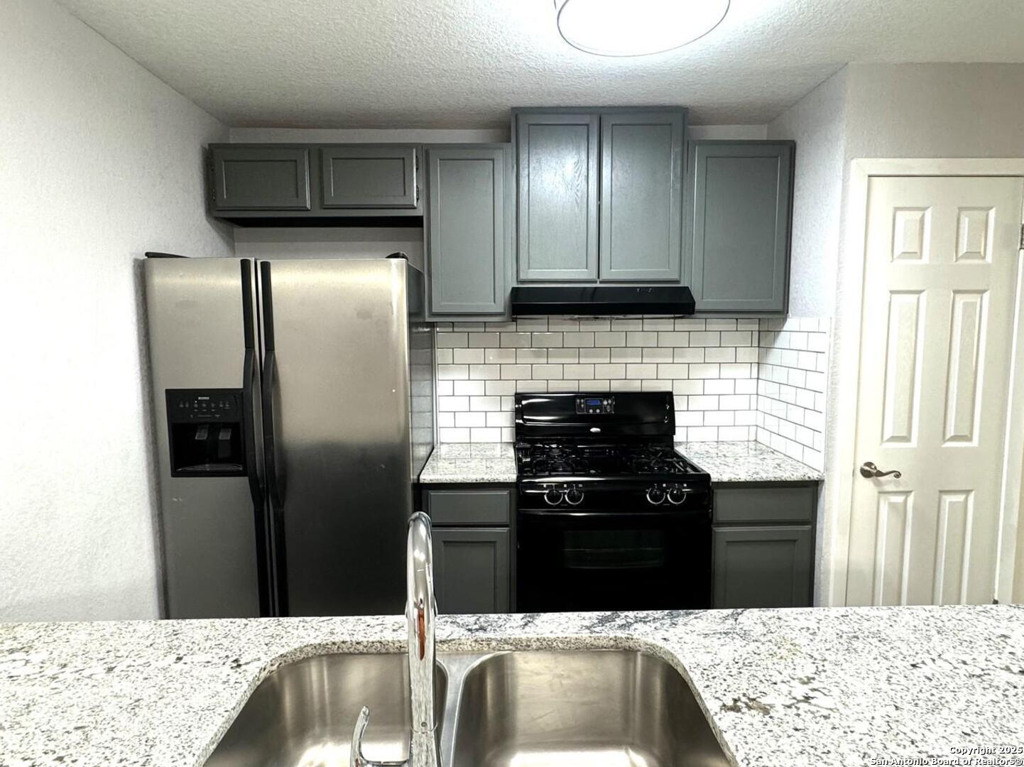 3606 Versailles San Antonio TX 78219