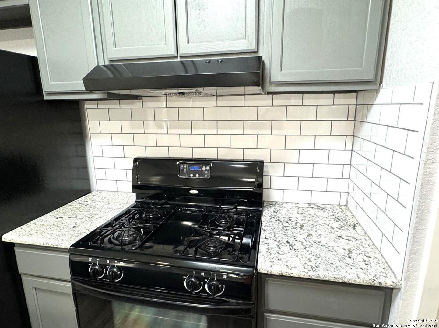 3606 Versailles San Antonio TX 78219