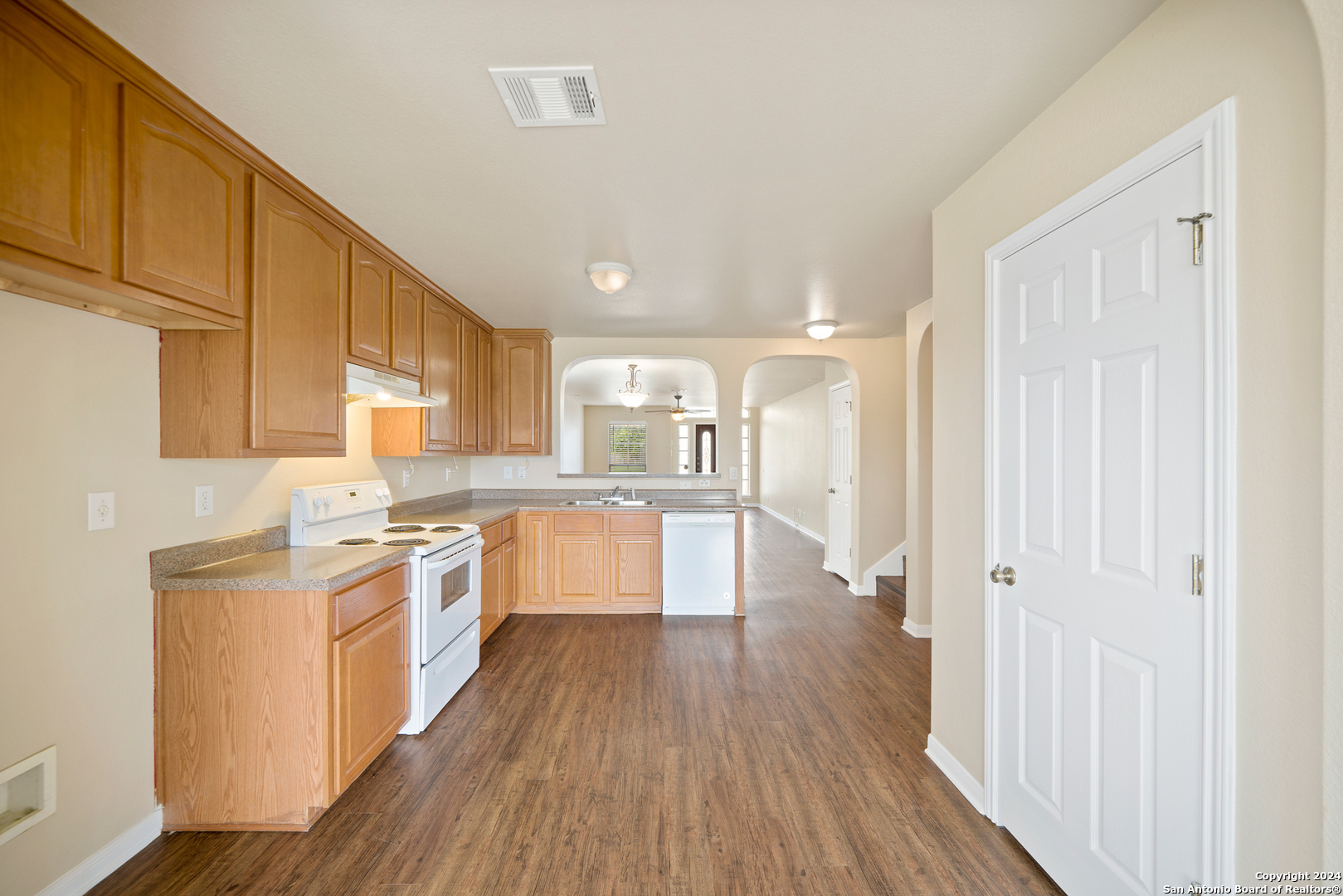 537 Starling Creek New Braunfels TX 78130