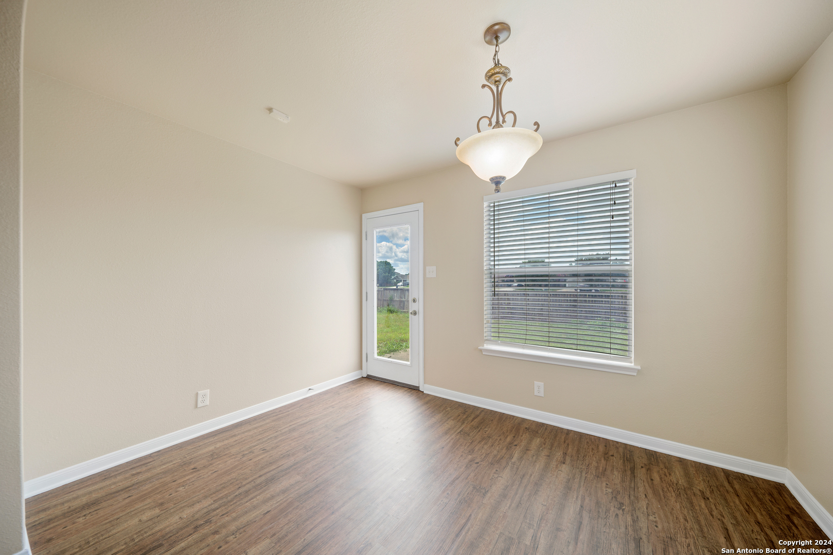 537 Starling Creek New Braunfels TX 78130