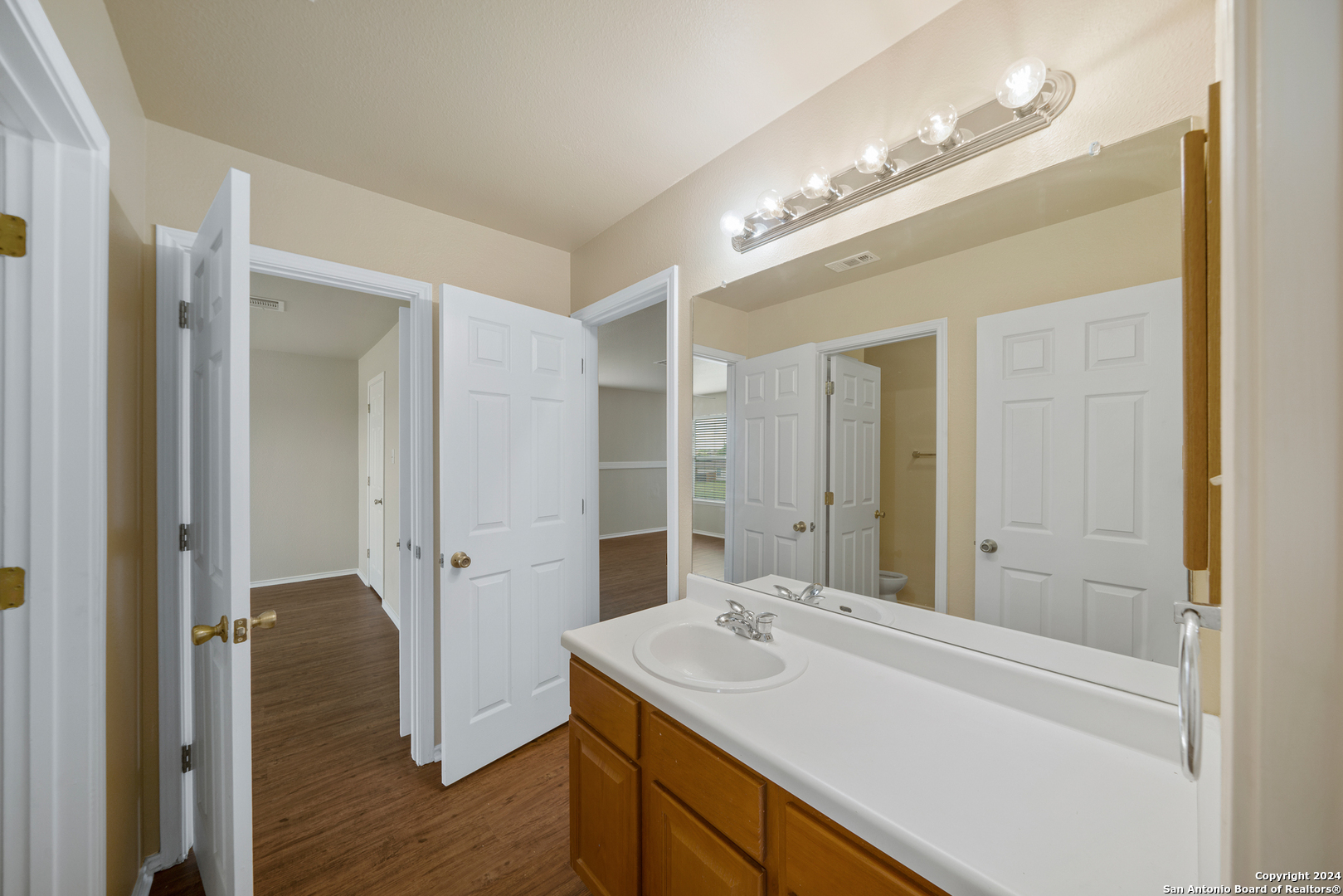 537 Starling Creek New Braunfels TX 78130
