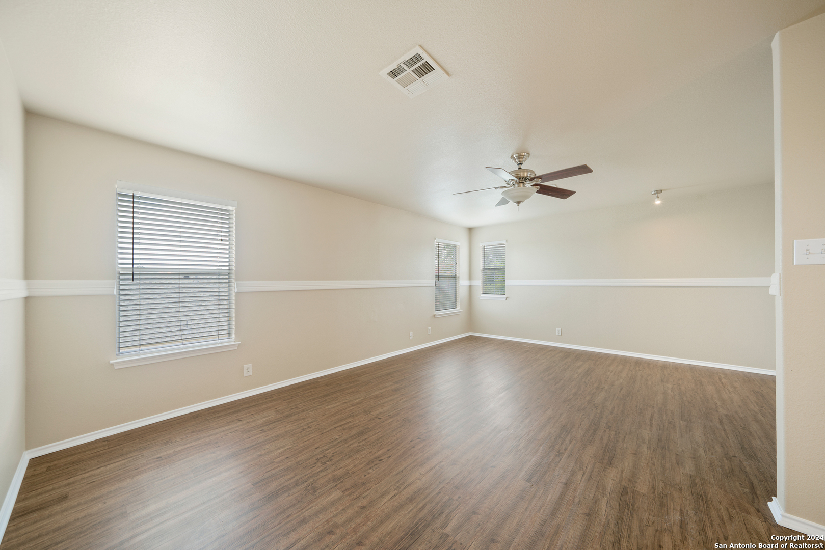 537 Starling Creek New Braunfels TX 78130