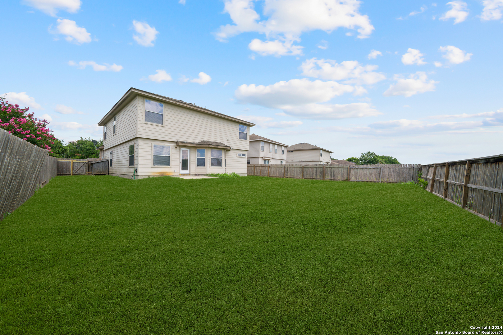 537 Starling Creek New Braunfels TX 78130