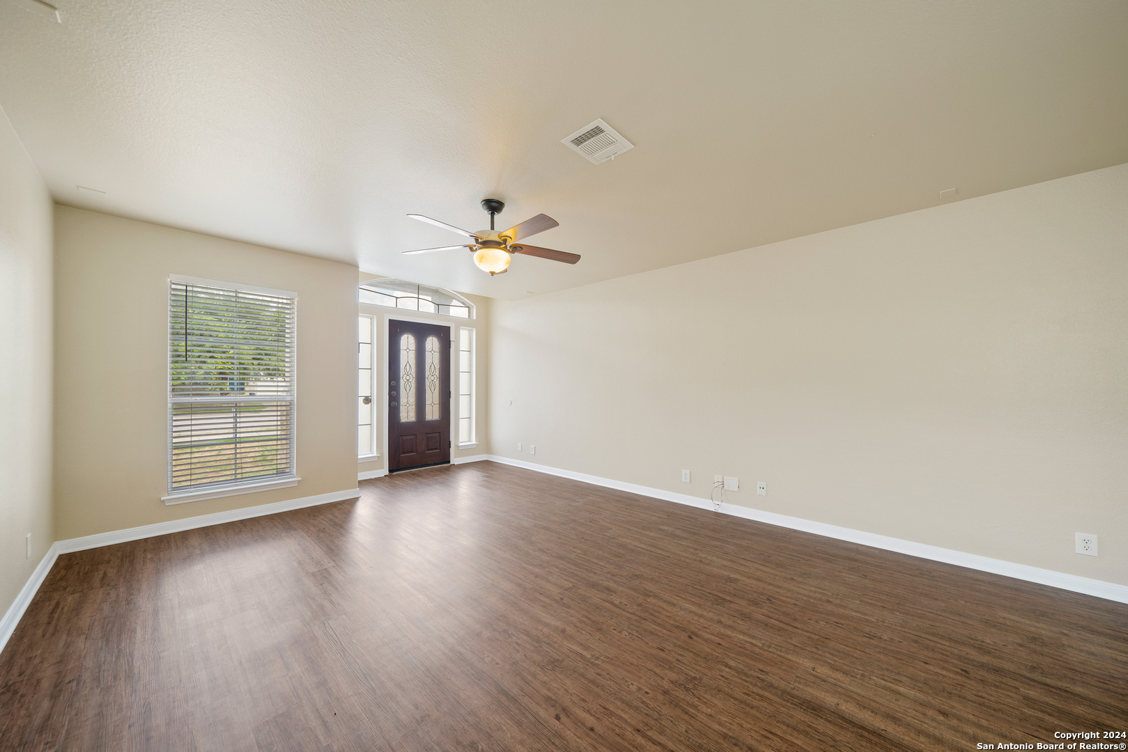 537 Starling Creek New Braunfels TX 78130