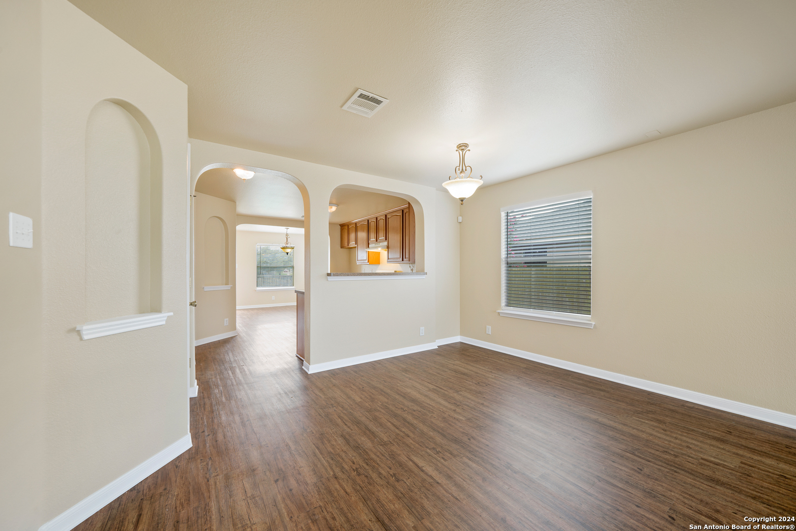 537 Starling Creek New Braunfels TX 78130