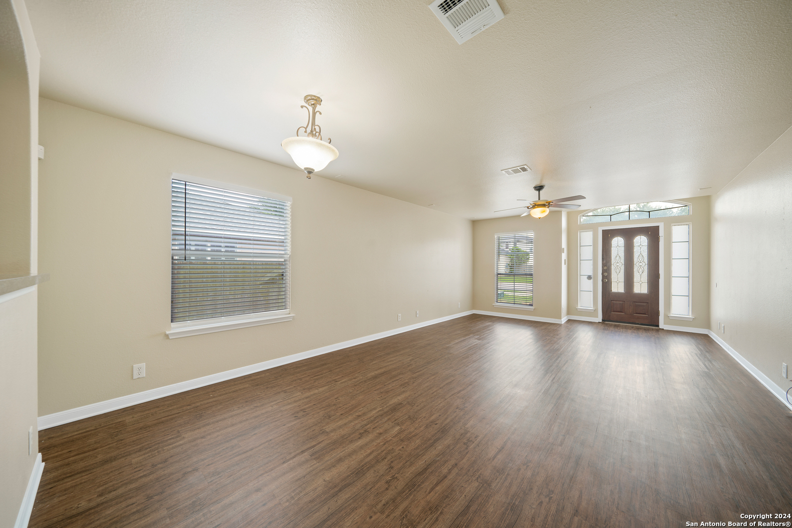 537 Starling Creek New Braunfels TX 78130