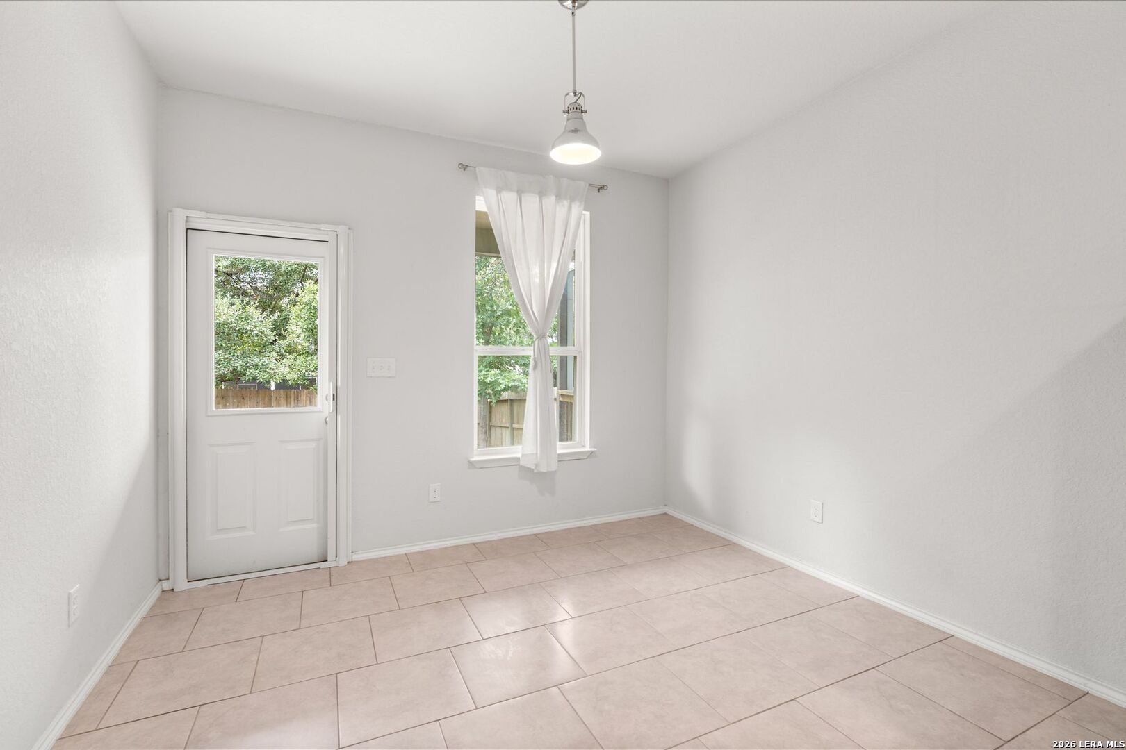 27337 Emilie Canyon San Antonio TX 78260