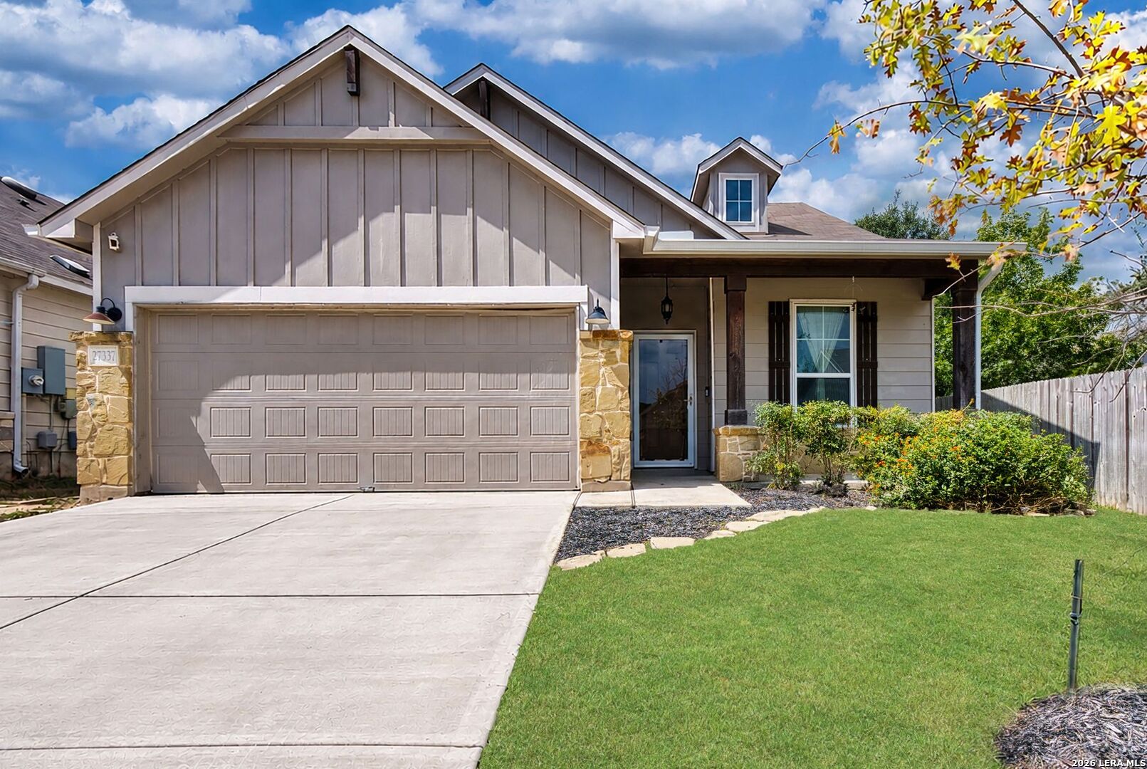 27337 Emilie Canyon San Antonio TX 78260
